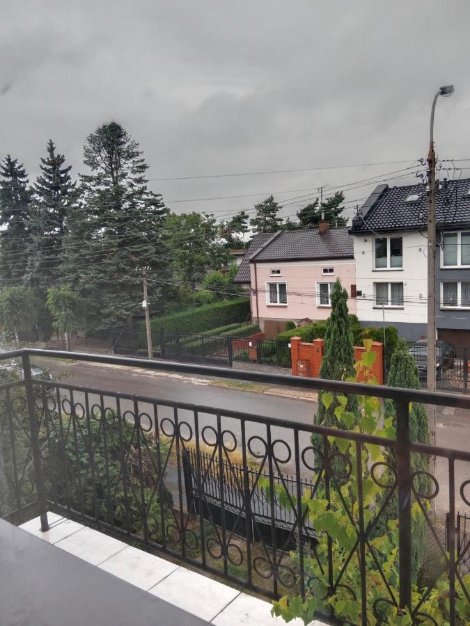 La Madriguera Bed and Breakfast Raszyn Buitenkant foto
