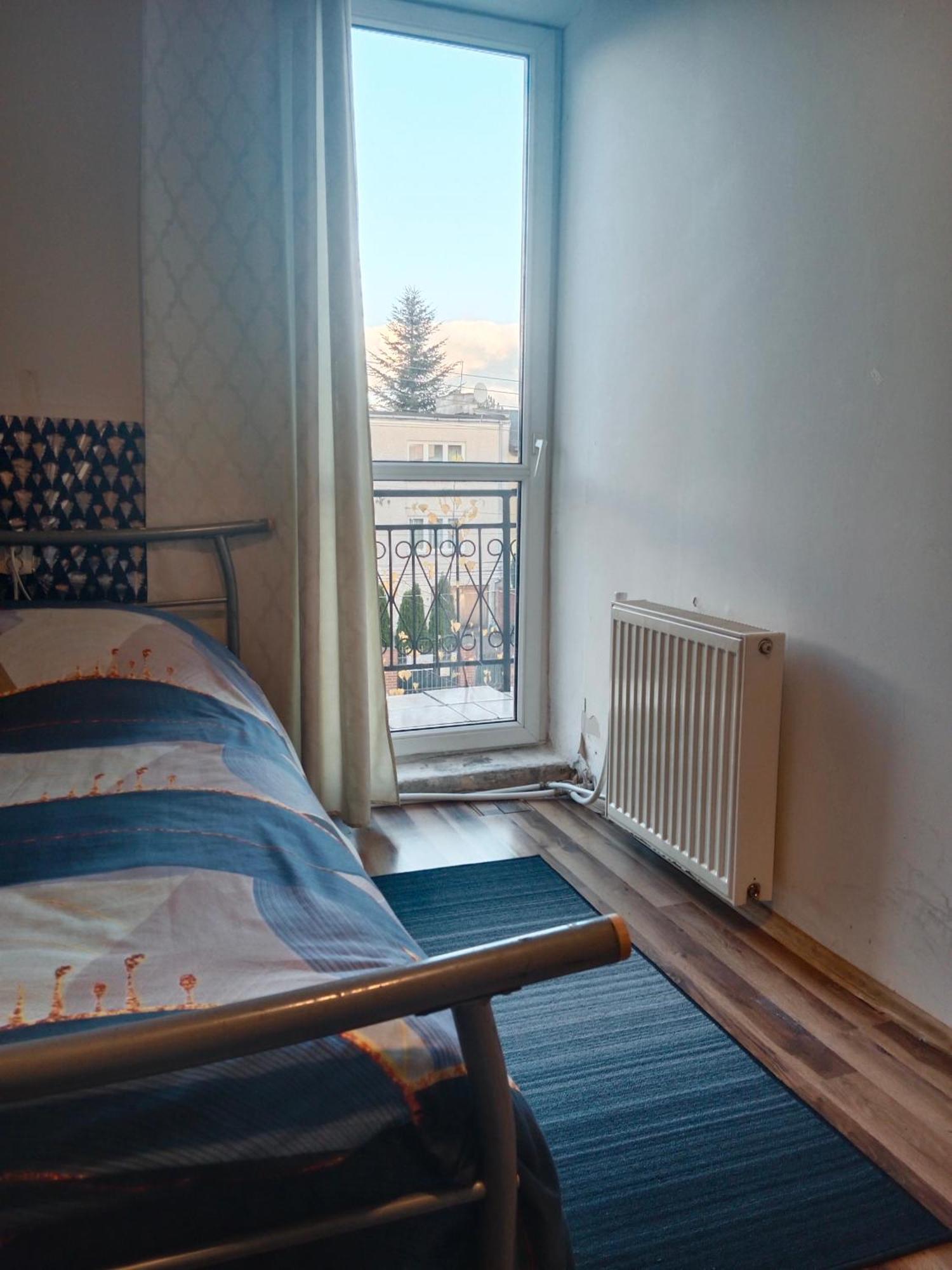 La Madriguera Bed and Breakfast Raszyn Buitenkant foto